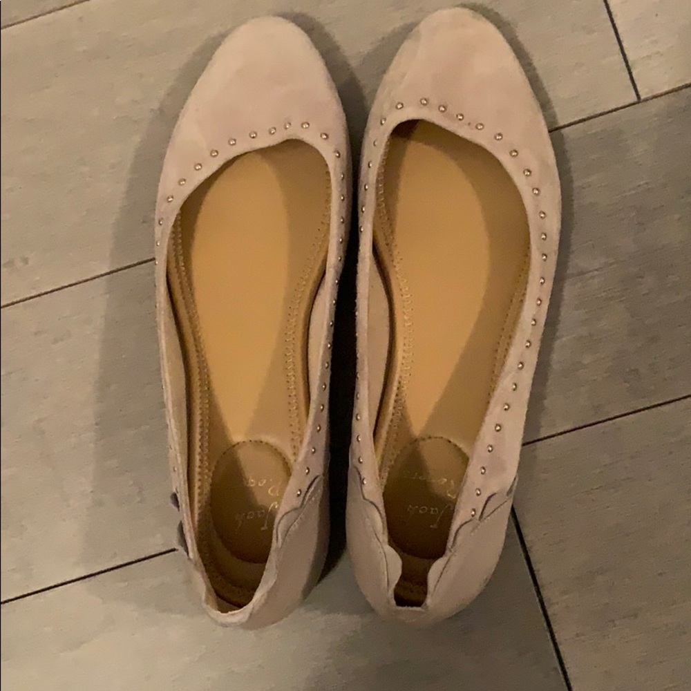 Jack Rogers gray suede flats